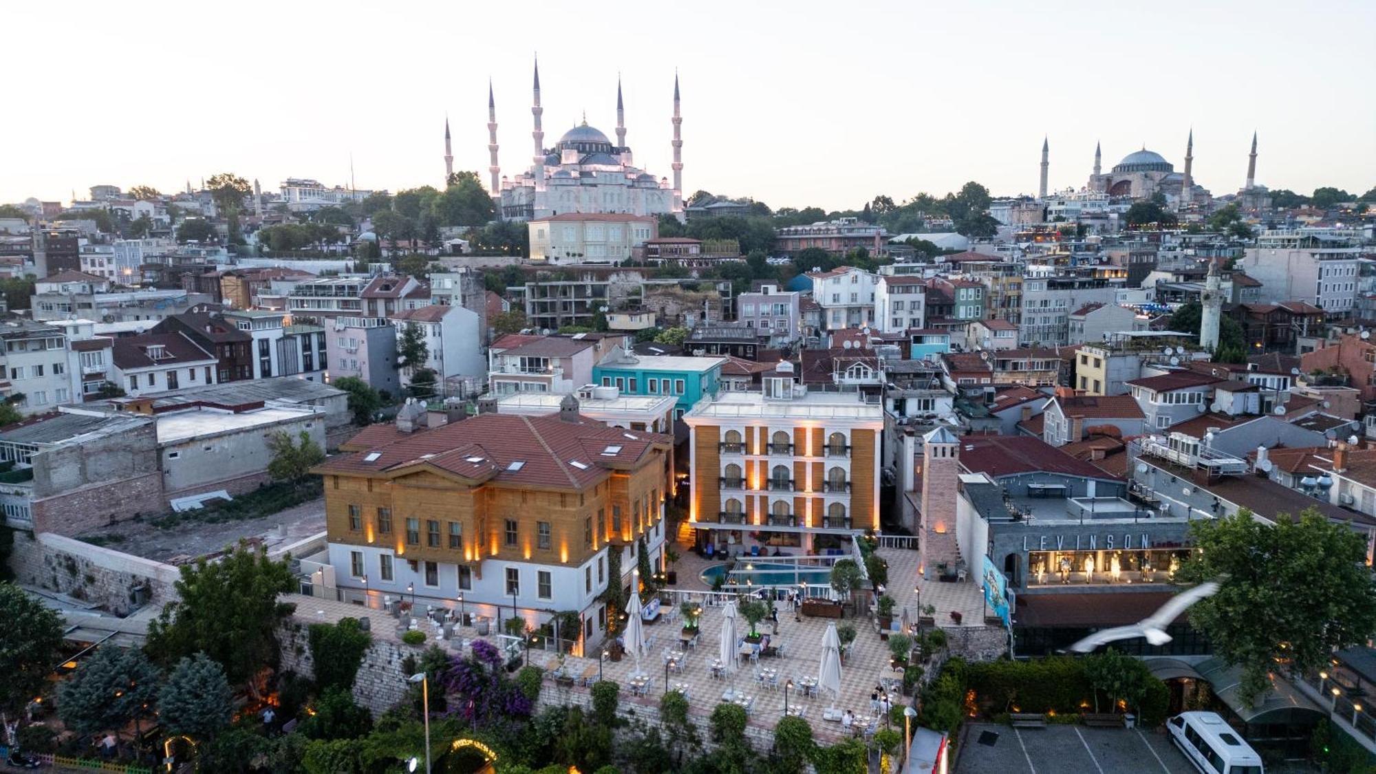 Seven Hills Palace & Spa Istambul Exterior foto